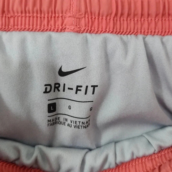 Nike Girls Dry Tempo Shorts - Picture 3 of 4